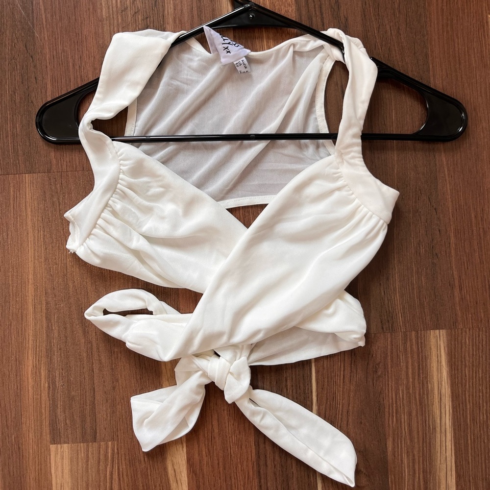 Princess Polly crop top